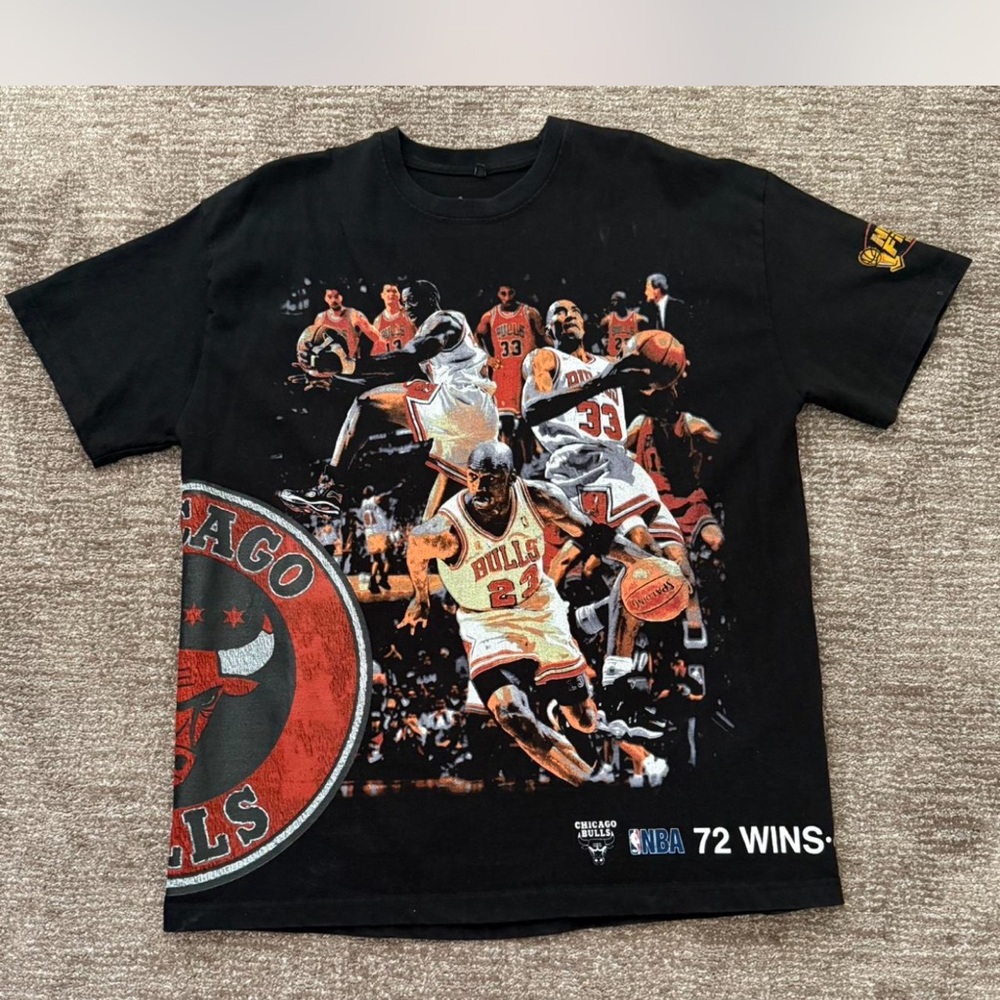 Sergio Calabasas Chicago Bulls T-Shirt